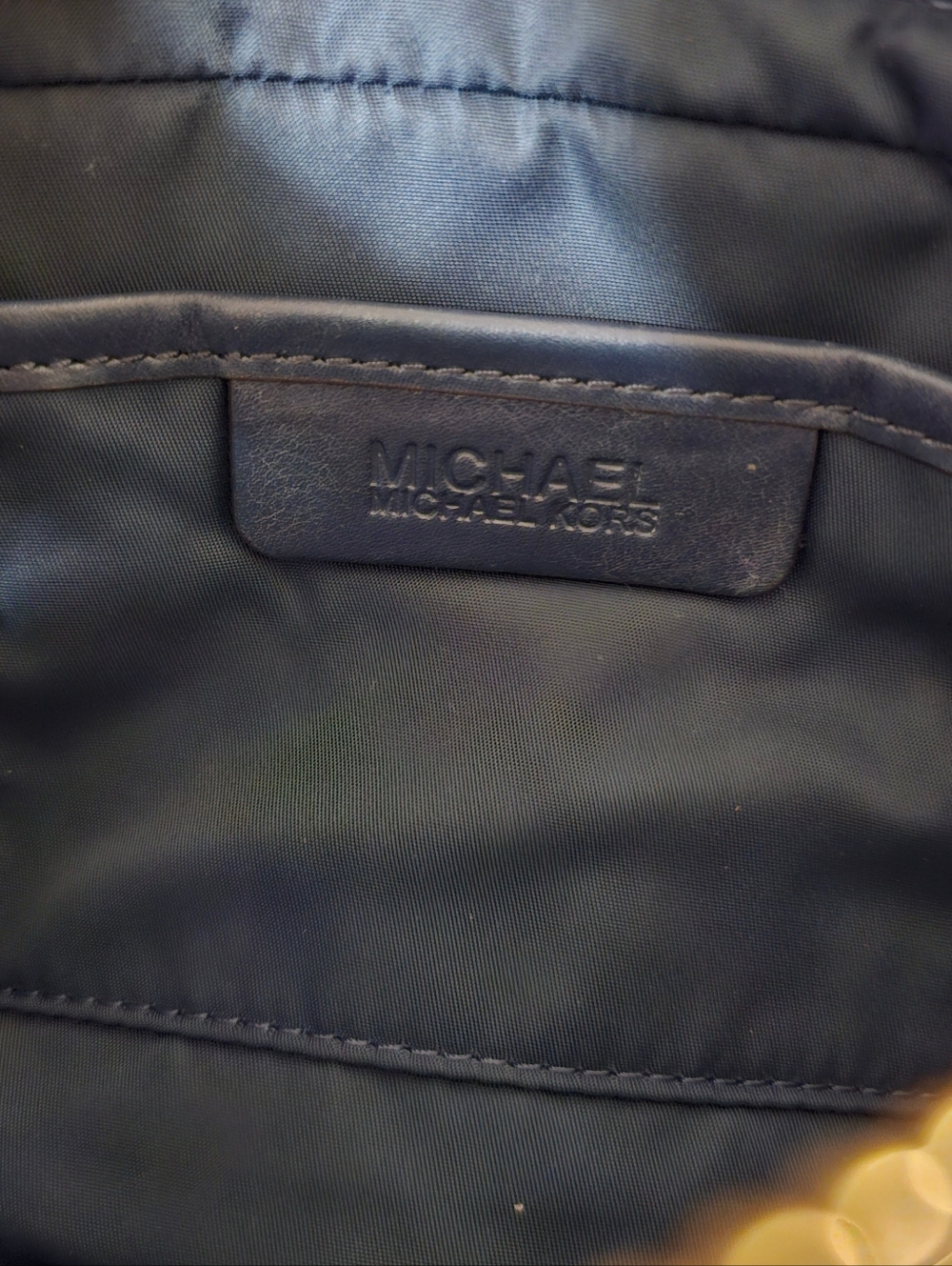 Michael Kors Navy Blue Nylon Travel Case EUC - Picture 6 of 13